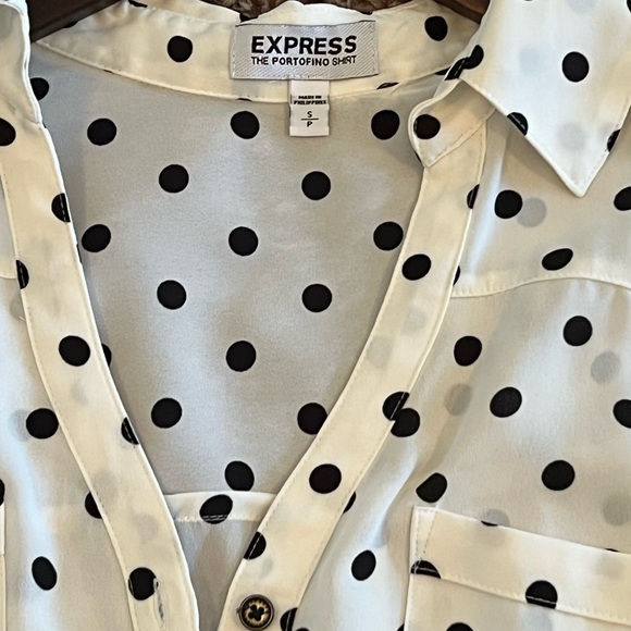 Express: Portofino button down - White w/ black polka dots - Picture 2 of 3